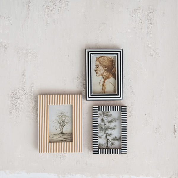 Black & White Striped Picture Frame