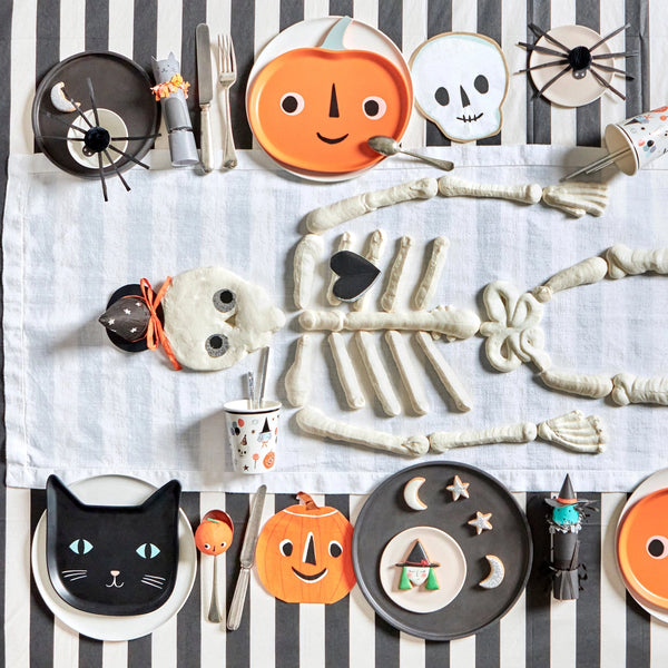 Reusable Black Cat Plate