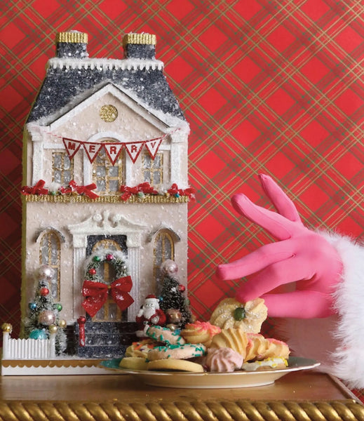 Merry Manor Holiday House