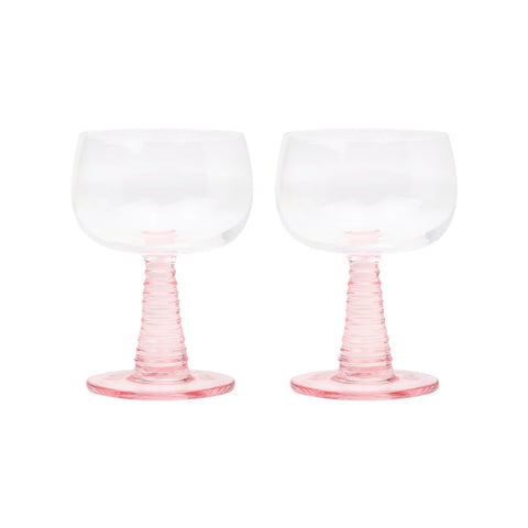 Here's How The Romy Wine Glass Set - Blush