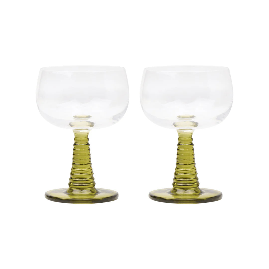 Here's How The Romy Wine Glass Set - Olive