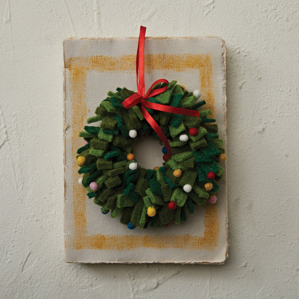 Wool Felt Holiday Wreath